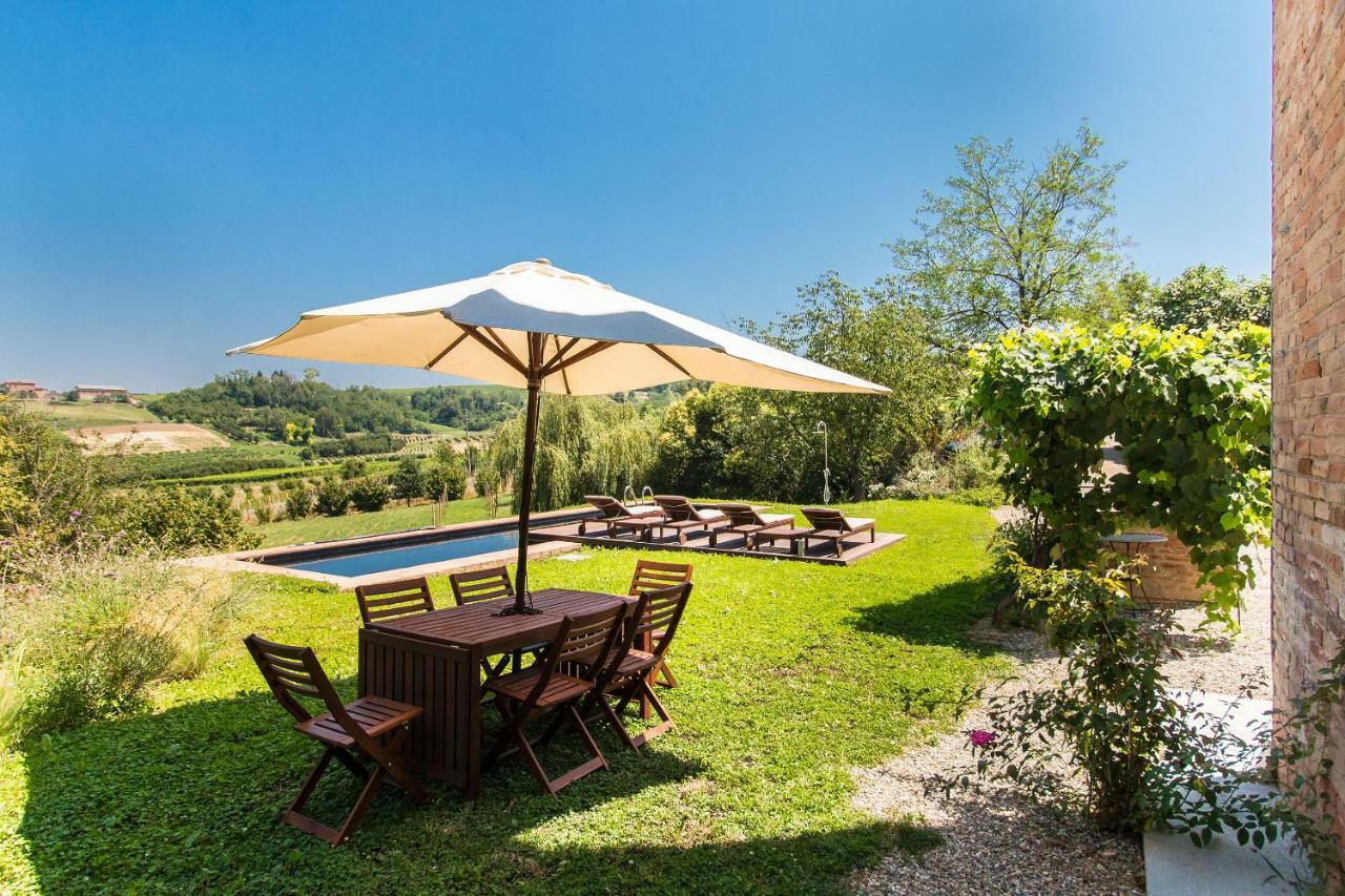 Appartamenti Presso Cascina La Melagrana Costigliole d'Asti Buitenkant foto