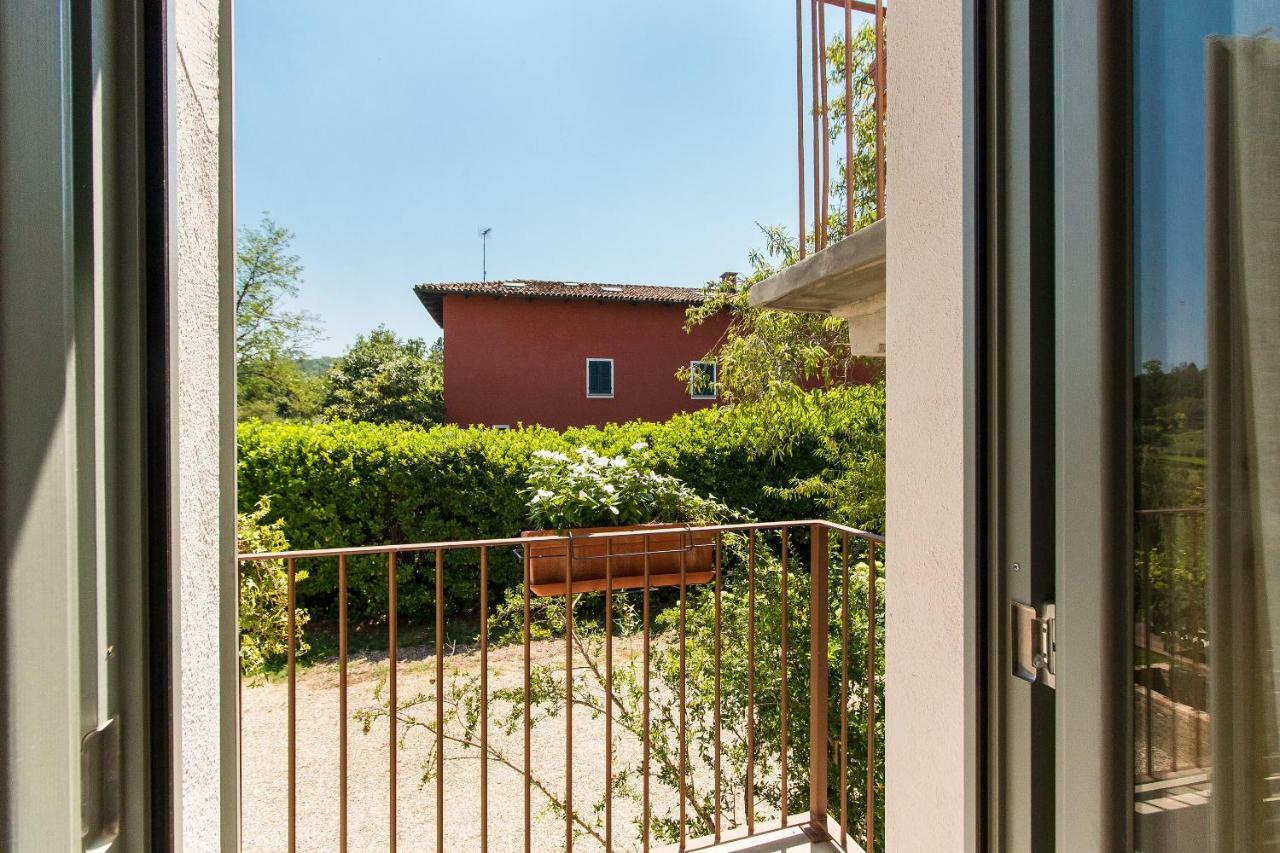 Appartamenti Presso Cascina La Melagrana Costigliole d'Asti Buitenkant foto